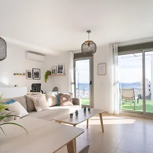 apartamento-cervantes-con-terraza-y-vistas-al-mar.es-andalucia.com/