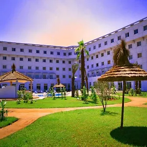 3* Hotel Relax Airport